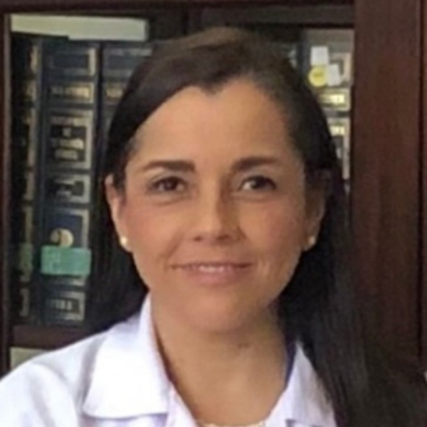 Dr. Carolina Guzmán Quilo